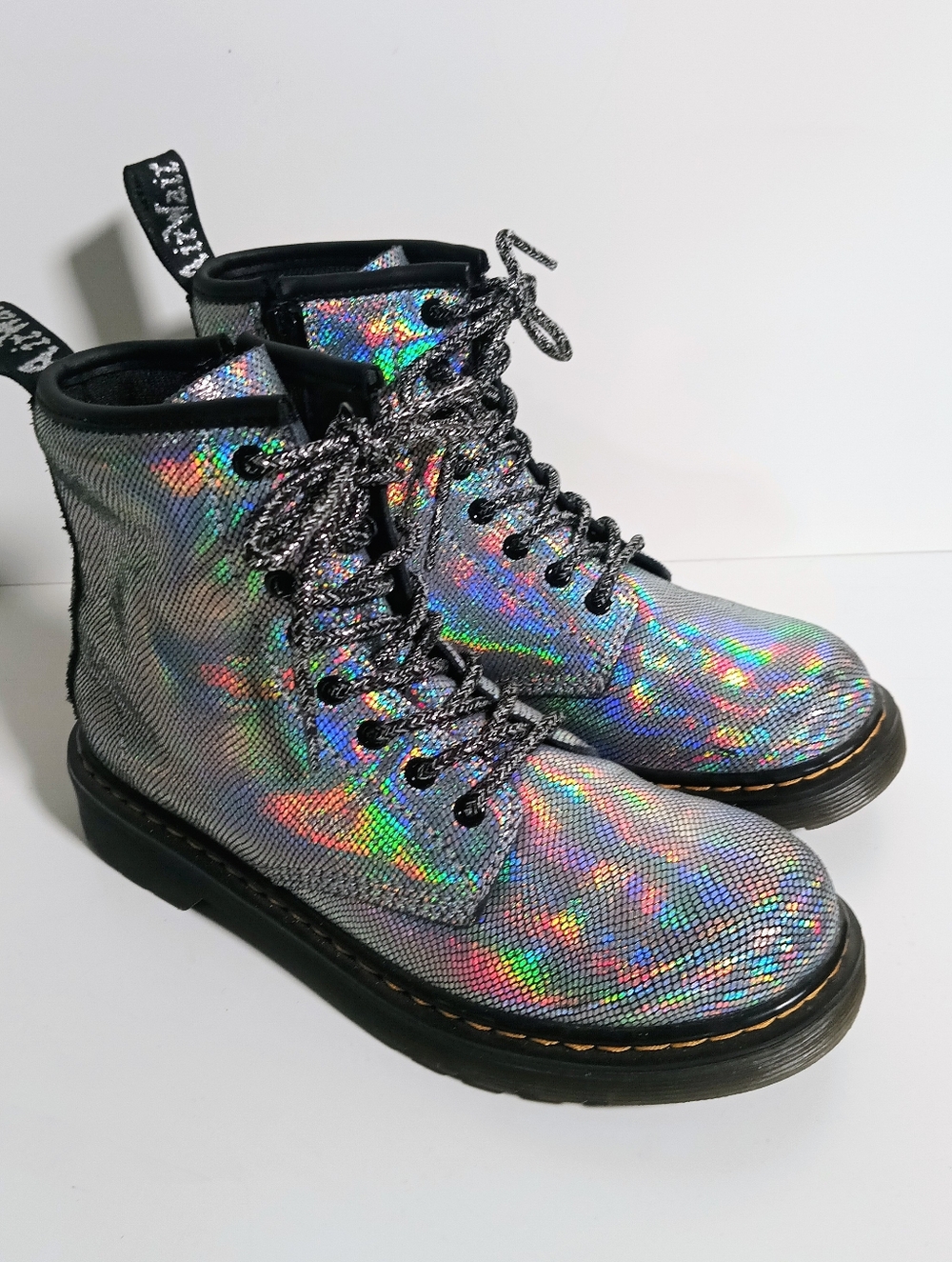 Martens 1460 8 Eye Iridescent Hologram Metallic Boots Girls Size 3